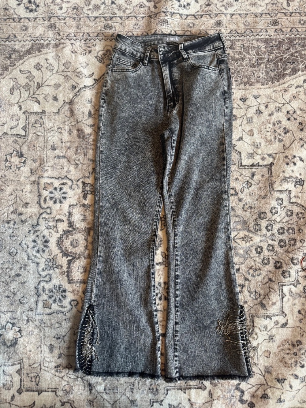 Buckle- Sparkly Bottom Rhinestones Grey Jeans size S